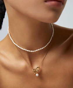 Love Knot Pearl Necklace - Sterling Silver / 18K Gold Vermeil - Beau One